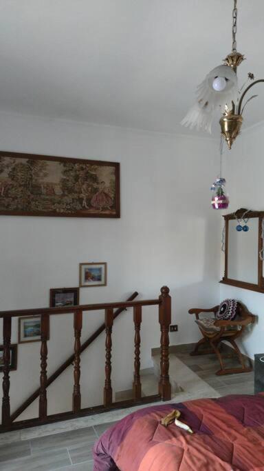 Casa In Antico Borgo Medievale A Tarano Ri, Via Giacomo Leopardi, 15 Villa ภายนอก รูปภาพ
