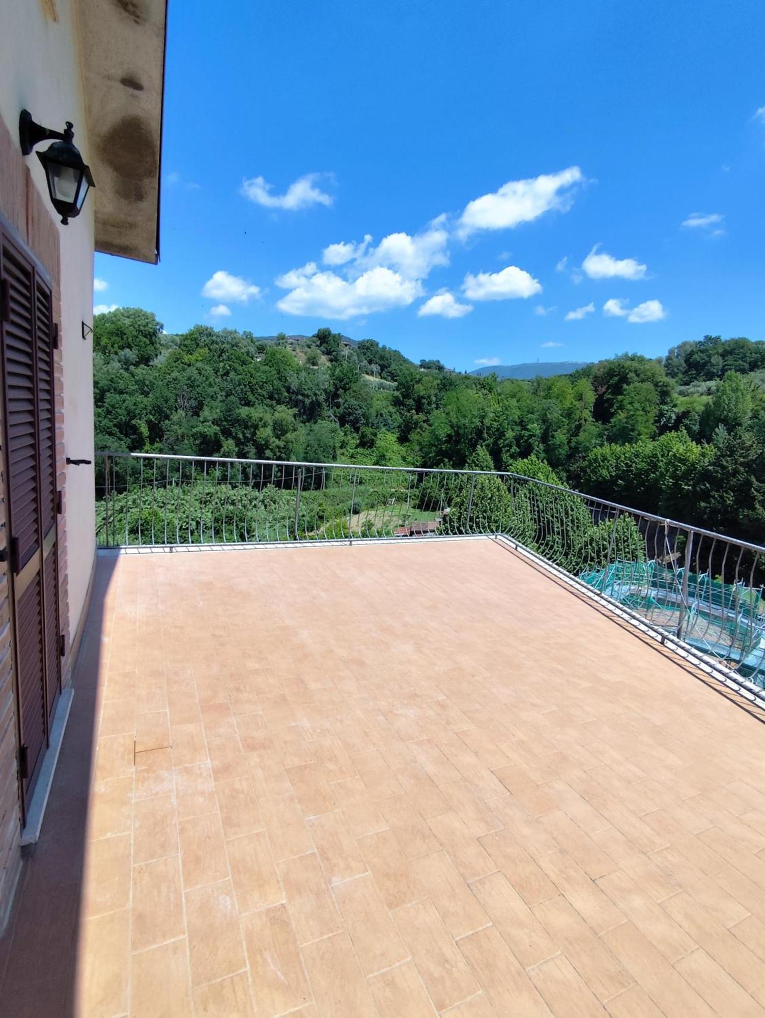 Casa In Antico Borgo Medievale A Tarano Ri, Via Giacomo Leopardi, 15 Villa ภายนอก รูปภาพ