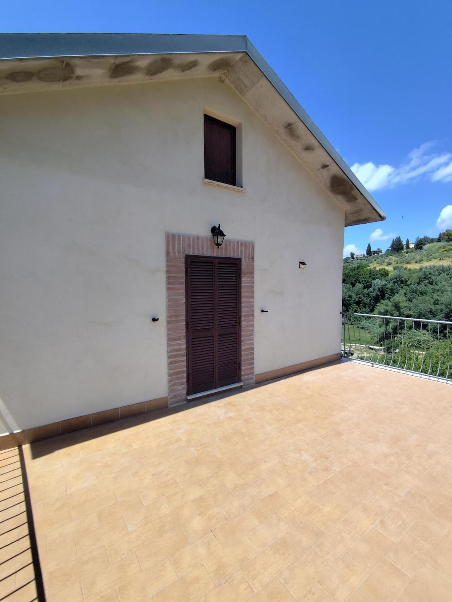 Casa In Antico Borgo Medievale A Tarano Ri, Via Giacomo Leopardi, 15 Villa ภายนอก รูปภาพ